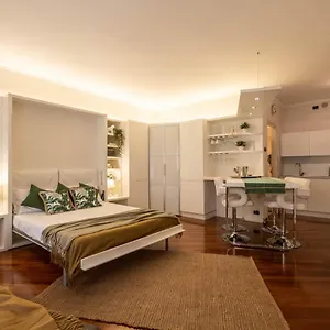 Luxe In The City , Verona Italy